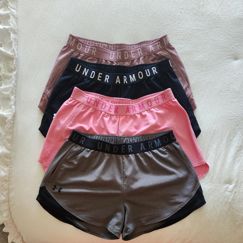 Set of Under Armor Shorts medium